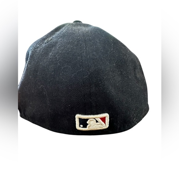 Boston Red Sox MLB Authentic New Era 59FIFTY Fitted Cap - black B Logo 7 1/8. - Picture 3 of 9